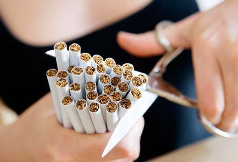 Entschlossener Verzicht auf Zigaretten ohne Pillen und Pflaster